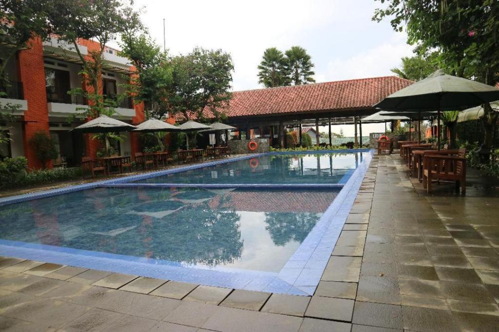 בוגור Villa Bukit Pinus מראה חיצוני תמונה